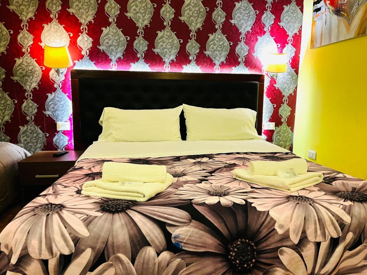 Holiday Rome Guesthouse Bagian luar foto