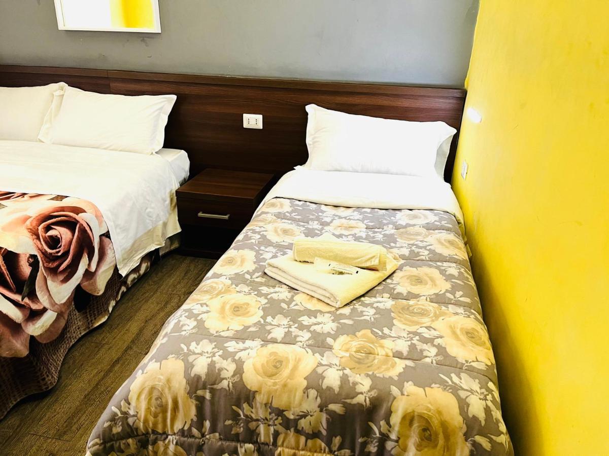 Holiday Rome Guesthouse Bagian luar foto