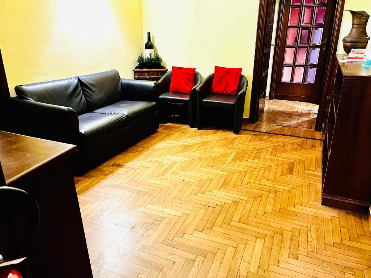 Holiday Rome Guesthouse Bagian luar foto