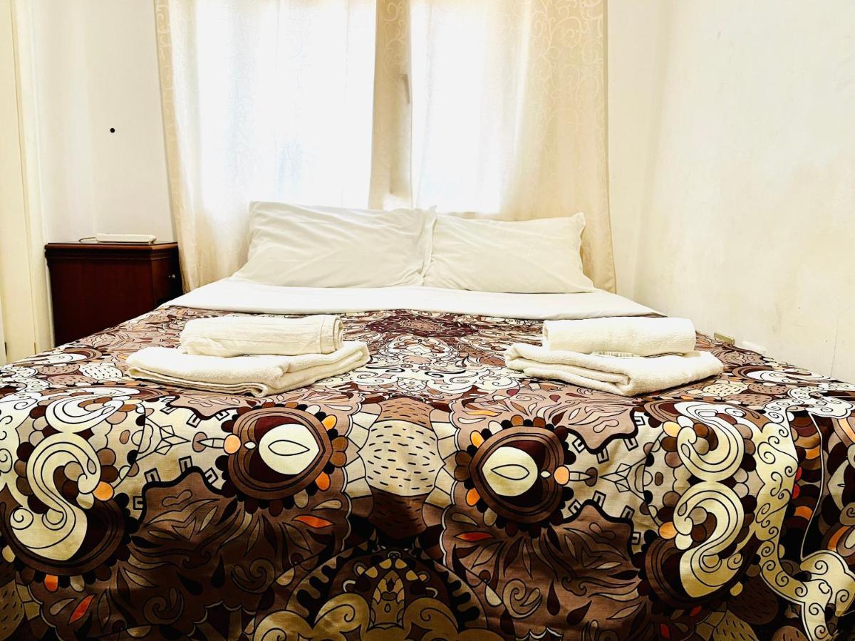 Holiday Rome Guesthouse Bagian luar foto