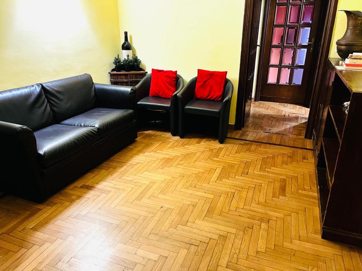 Holiday Rome Guesthouse Bagian luar foto
