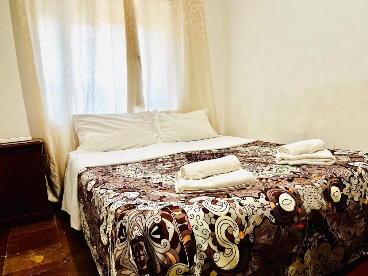 Holiday Rome Guesthouse Bagian luar foto