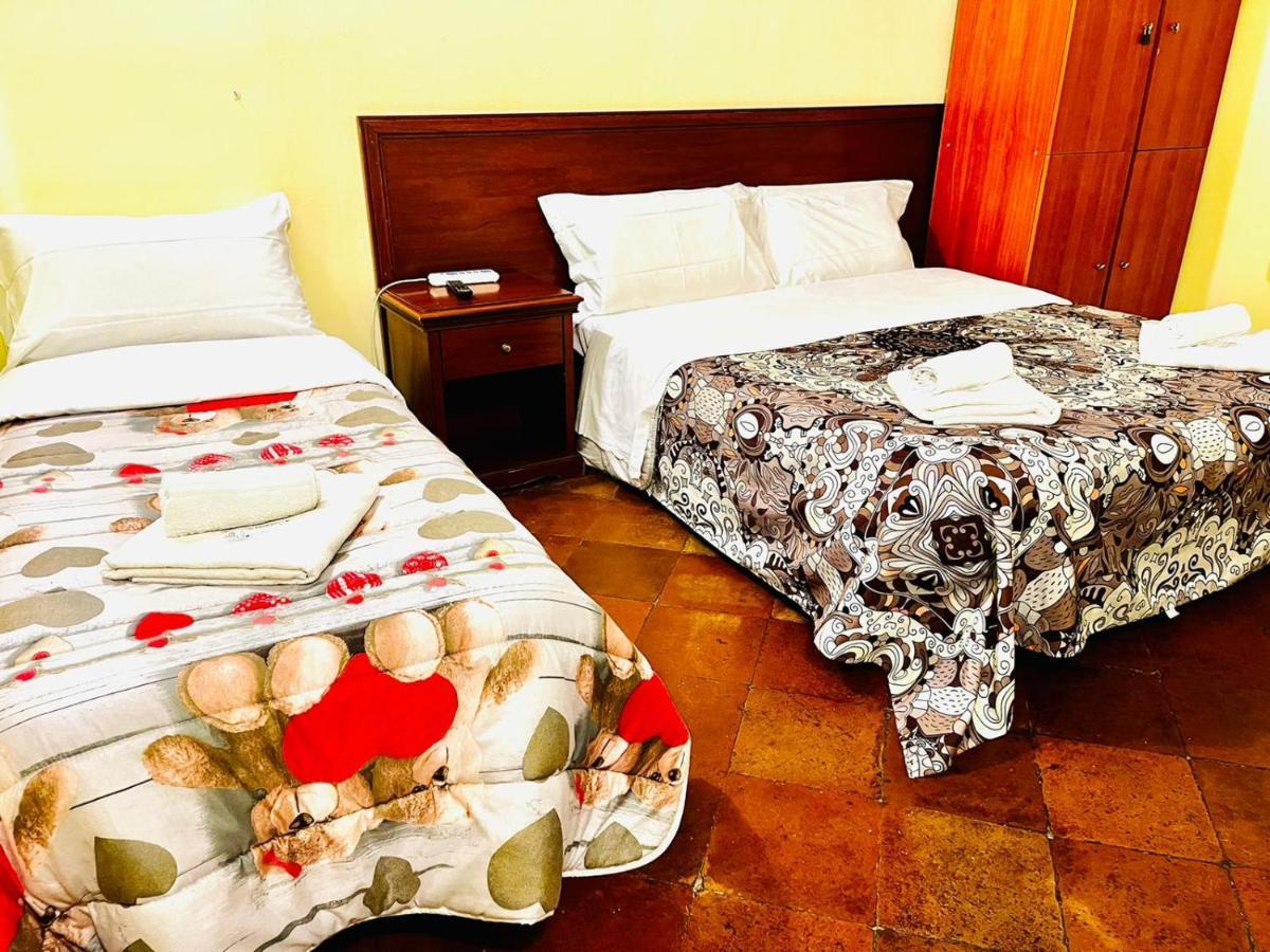 Holiday Rome Guesthouse Bagian luar foto