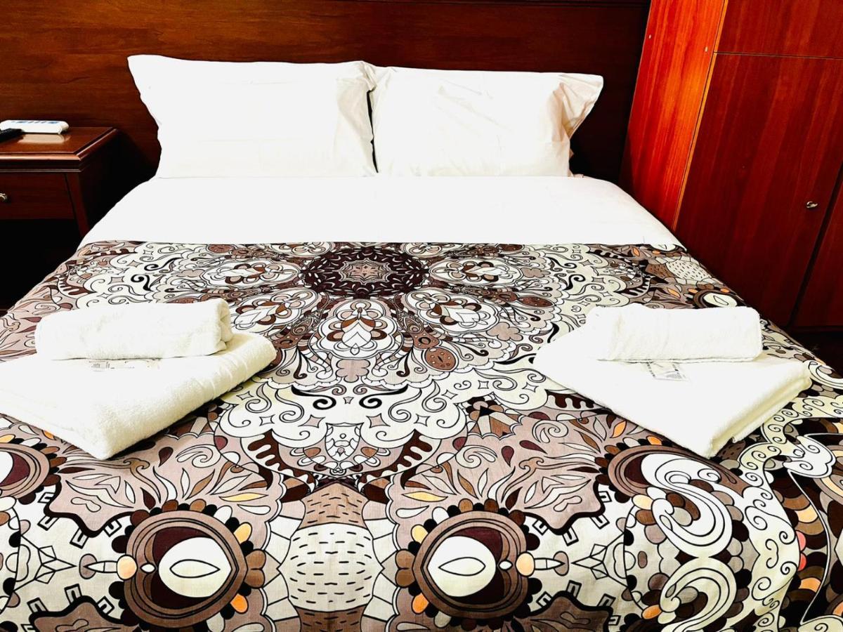Holiday Rome Guesthouse Bagian luar foto